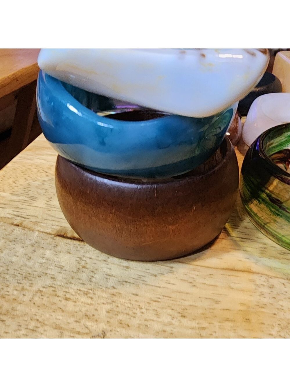 Bundle of 14 Colorful Bangles - Picture 1 of 6